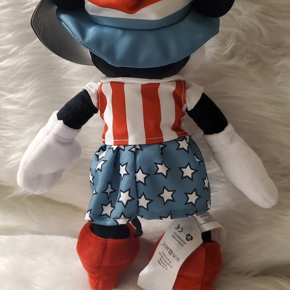 Minnie Mouse Vintage look doll - Picture 4 of 9